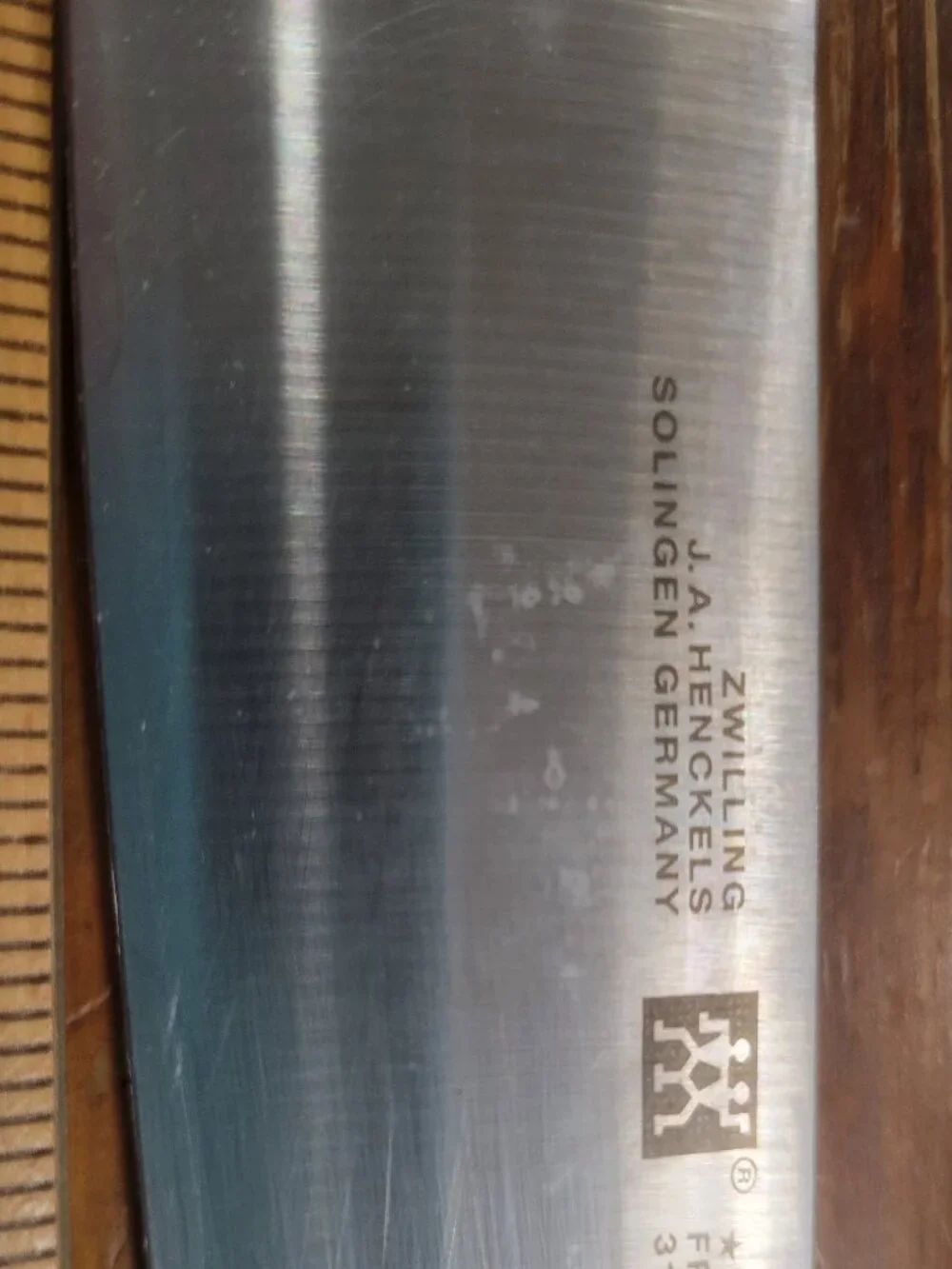 Zwilling J. A. Henckels Chefs Knife 8